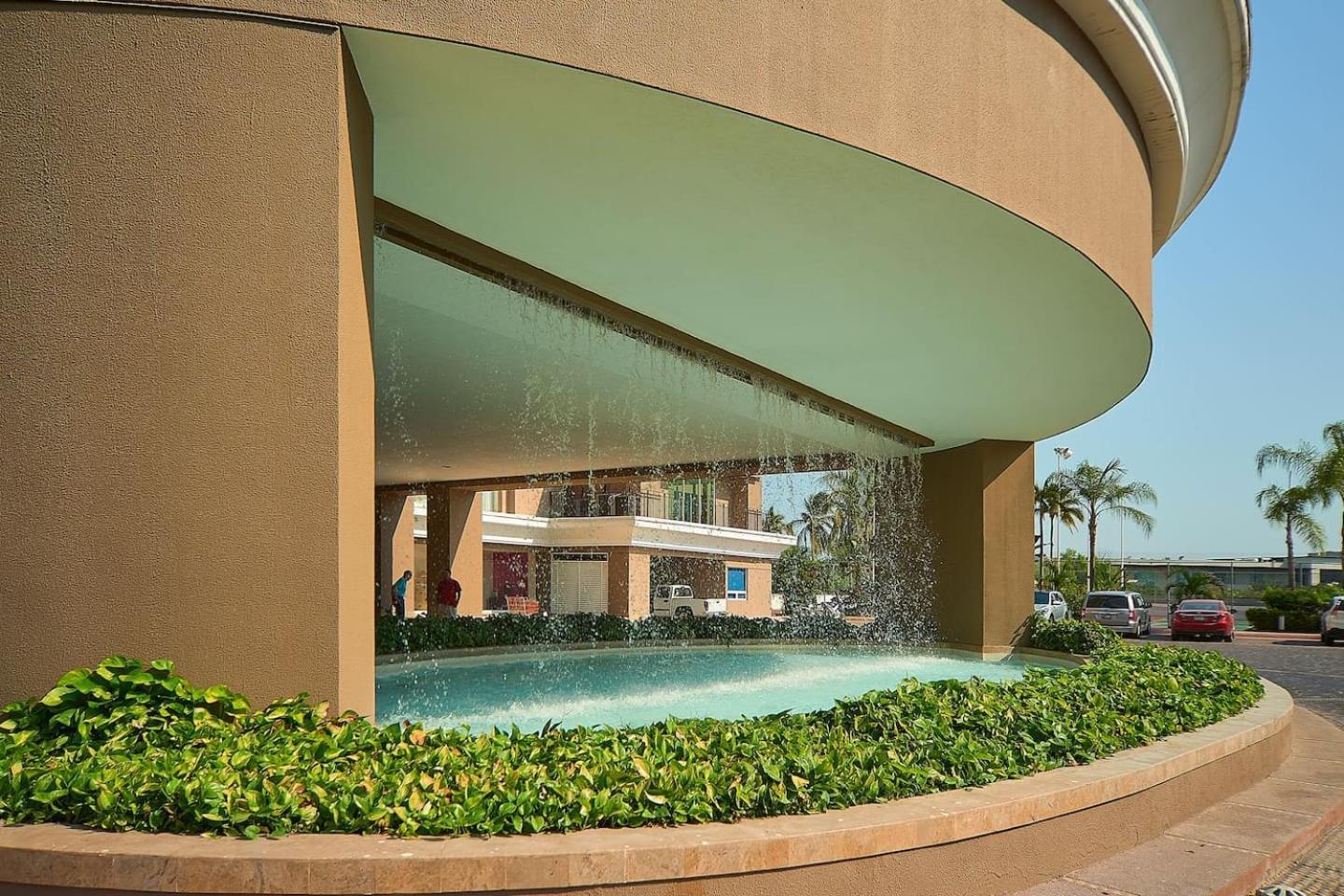 Grand Venetian Beachfront Condos Puerto Vallarta Exteriér fotografie