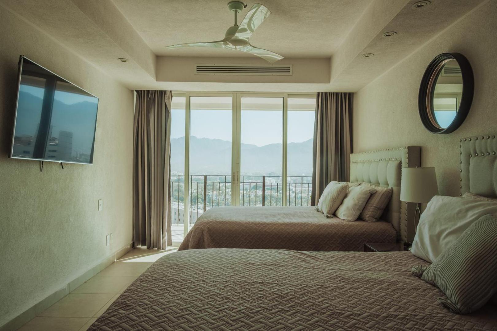 Grand Venetian Beachfront Condos Puerto Vallarta Exteriér fotografie