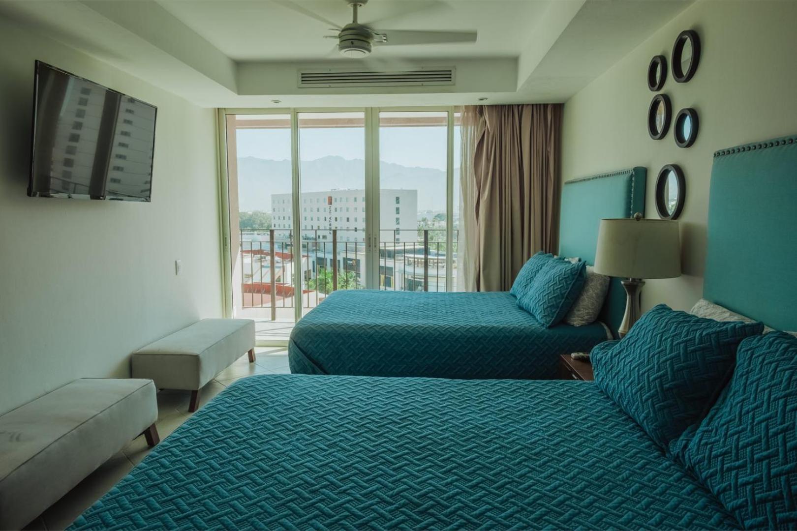 Grand Venetian Beachfront Condos Puerto Vallarta Exteriér fotografie